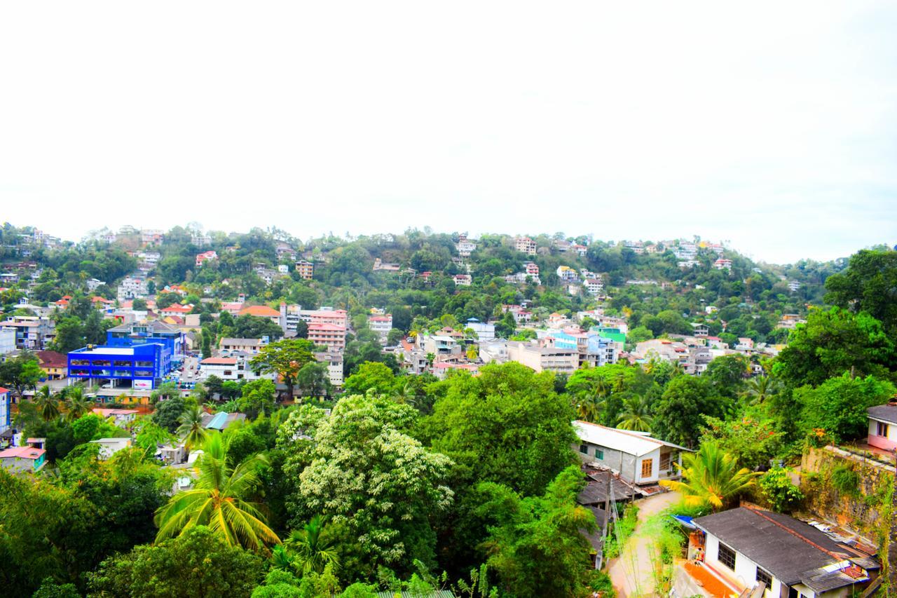 Unique View Kandy Buitenkant foto